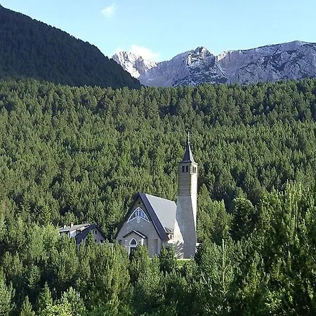 Mountain House Vinko Alpesi faház